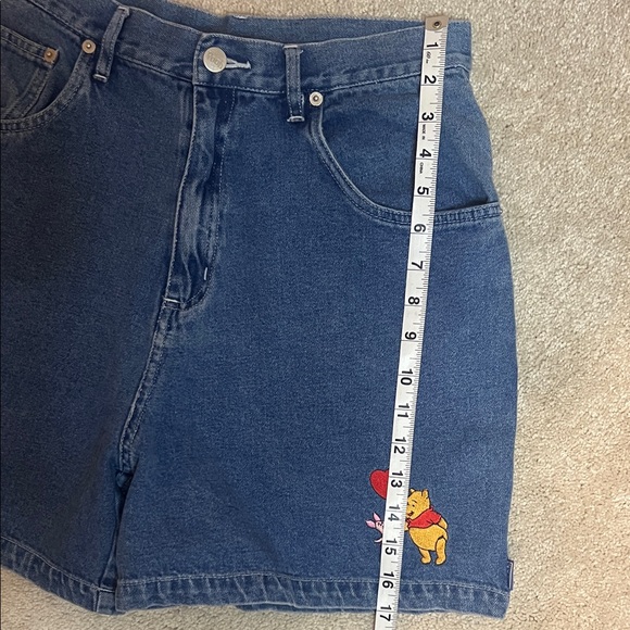 Vintage Disney Denim Shorts with Embroidered Pooh and Piglet - Picture 13 of 13